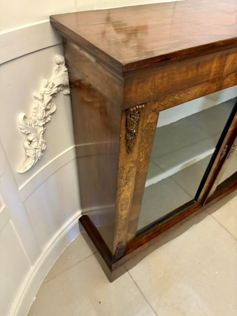 Antique Victorian Quality Figured Burr Walnut & Marquetry Inlaid Display Cabinet